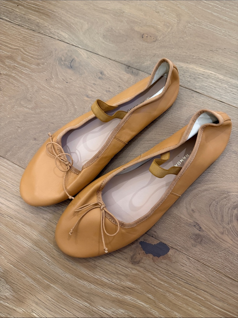Loeffler Randall Leonie 9.5